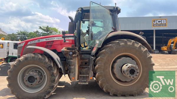 https://tratorbr.com.br/images/machinery/65784ecc61678TRATOR MF 8737 - LATERAL ESQUERDO.jpeg